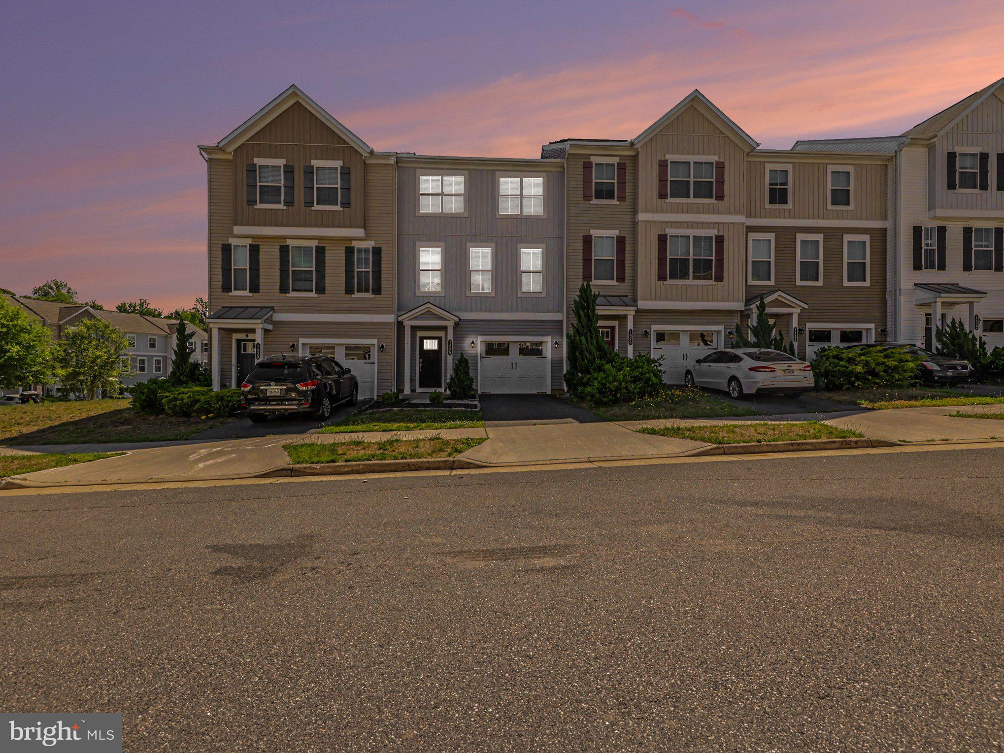 1428 HUDGINS FARM CIRCLE