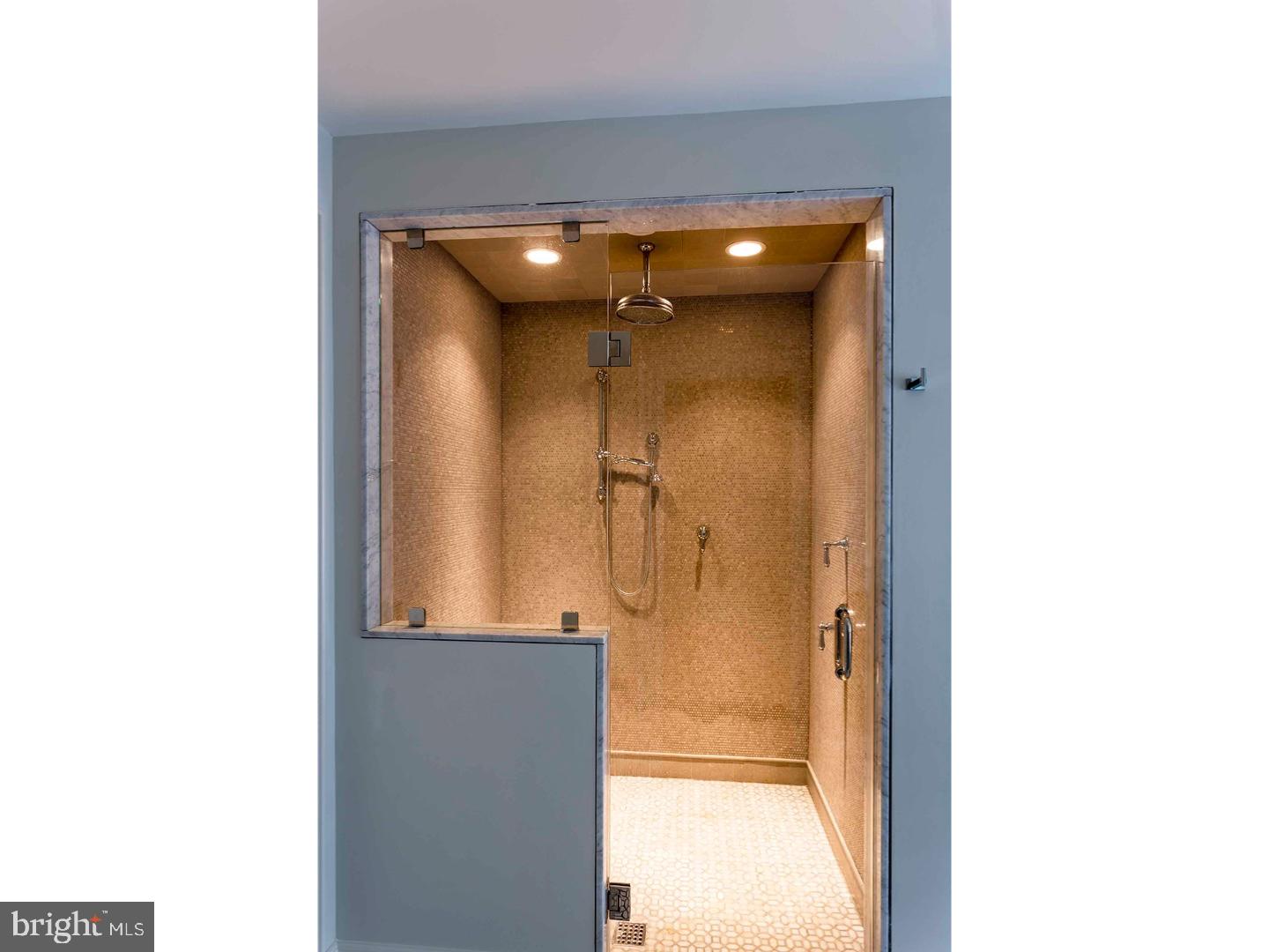 WYNDMOOR - Residential