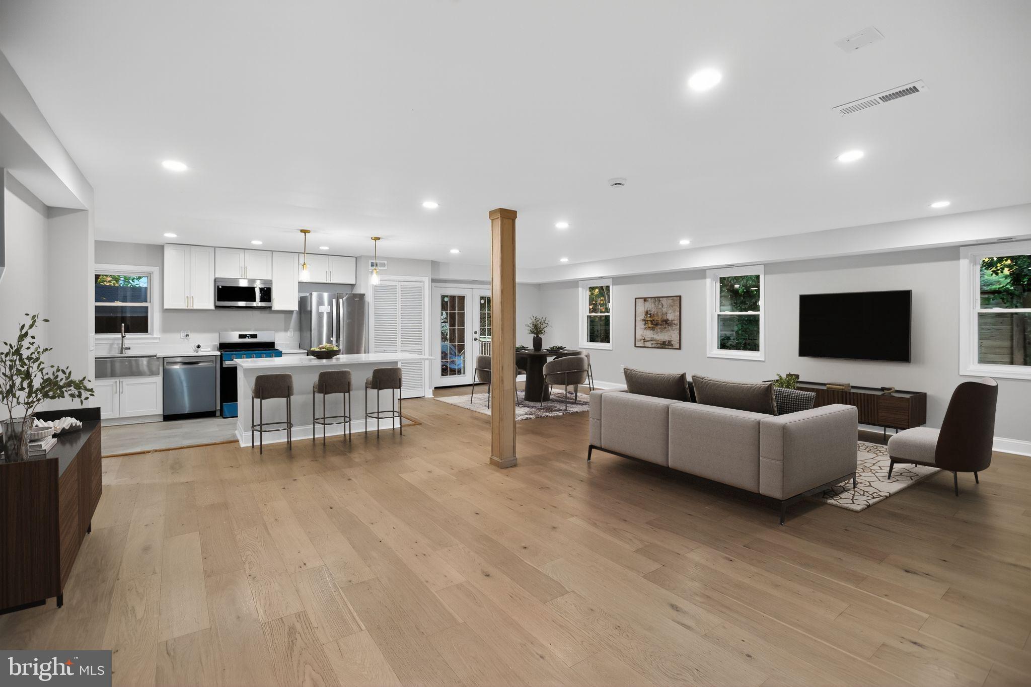 712 CONGRESS STREET SE