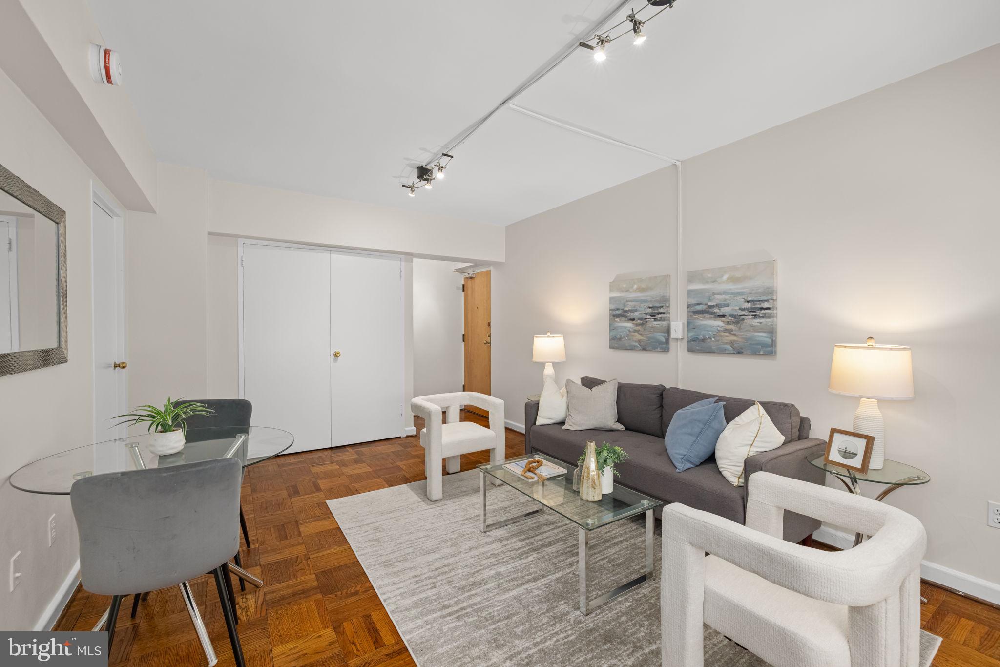 2141 I STREET NW 402