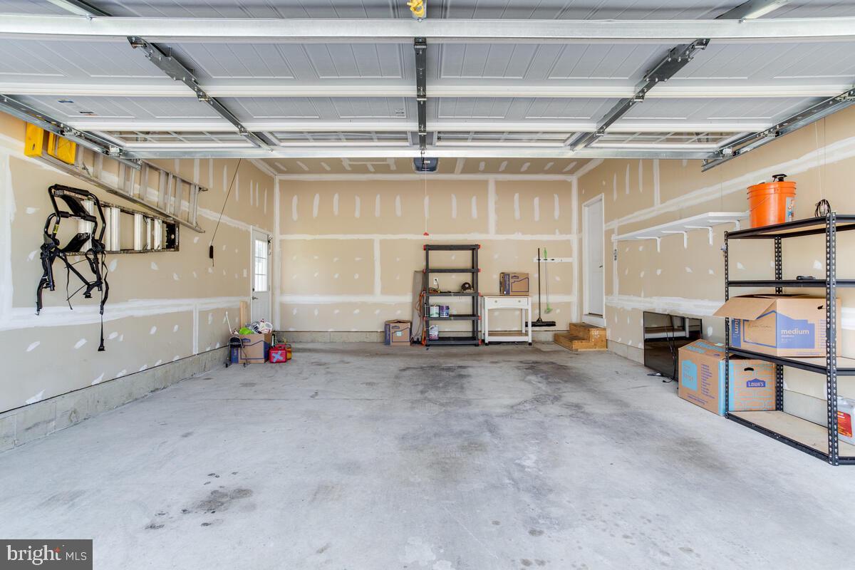 PINEY GROVE ESTATES - Residential