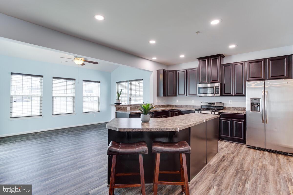 PINEY GROVE ESTATES - Residential