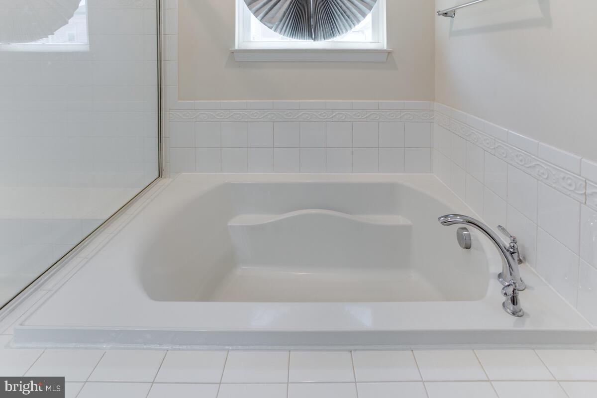 PINEY GROVE ESTATES - Residential