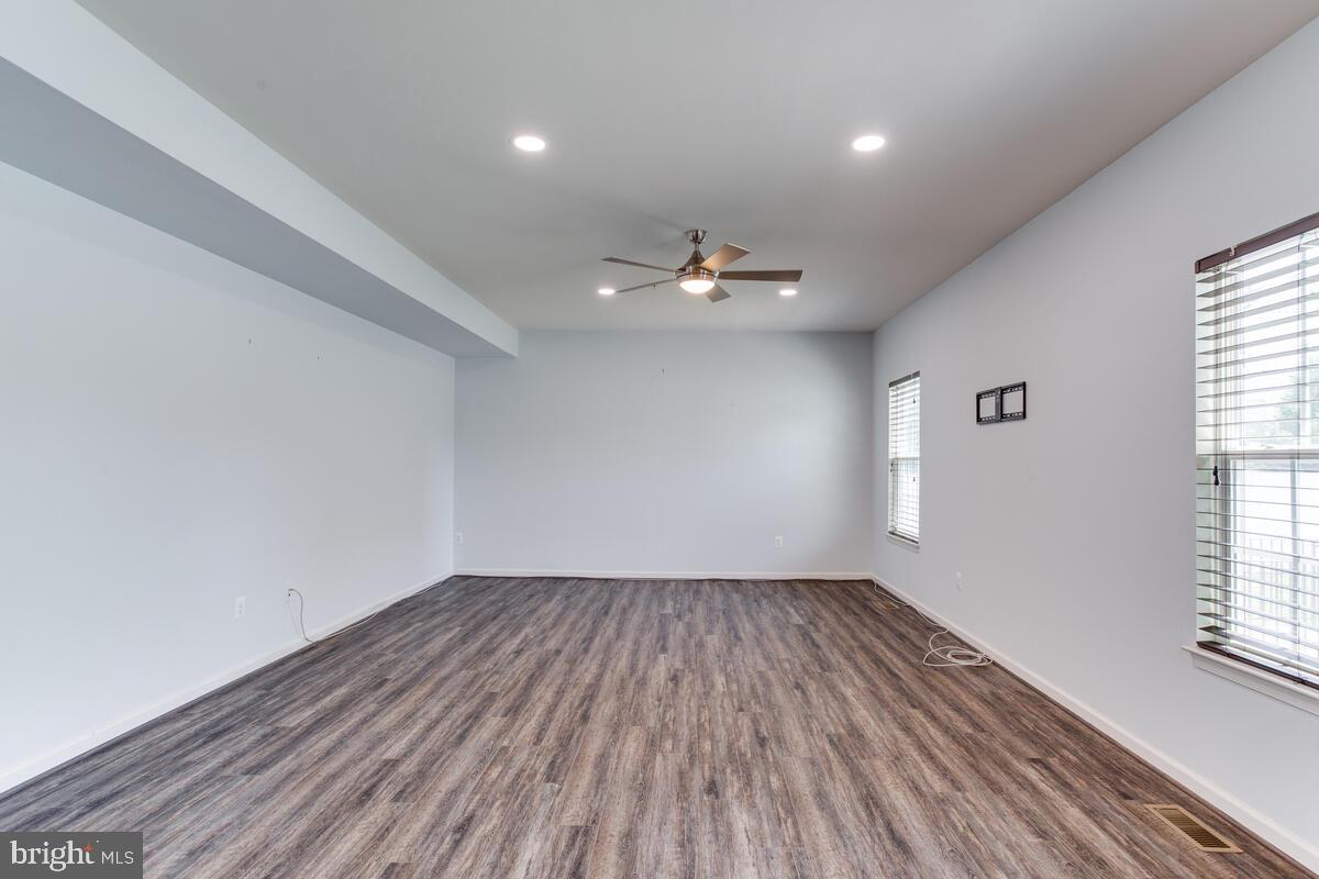 PINEY GROVE ESTATES - Residential