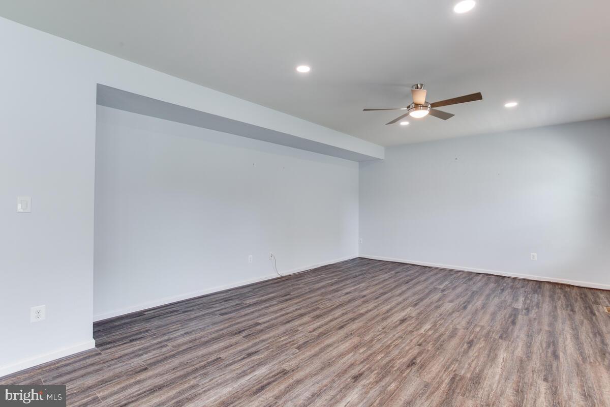 PINEY GROVE ESTATES - Residential