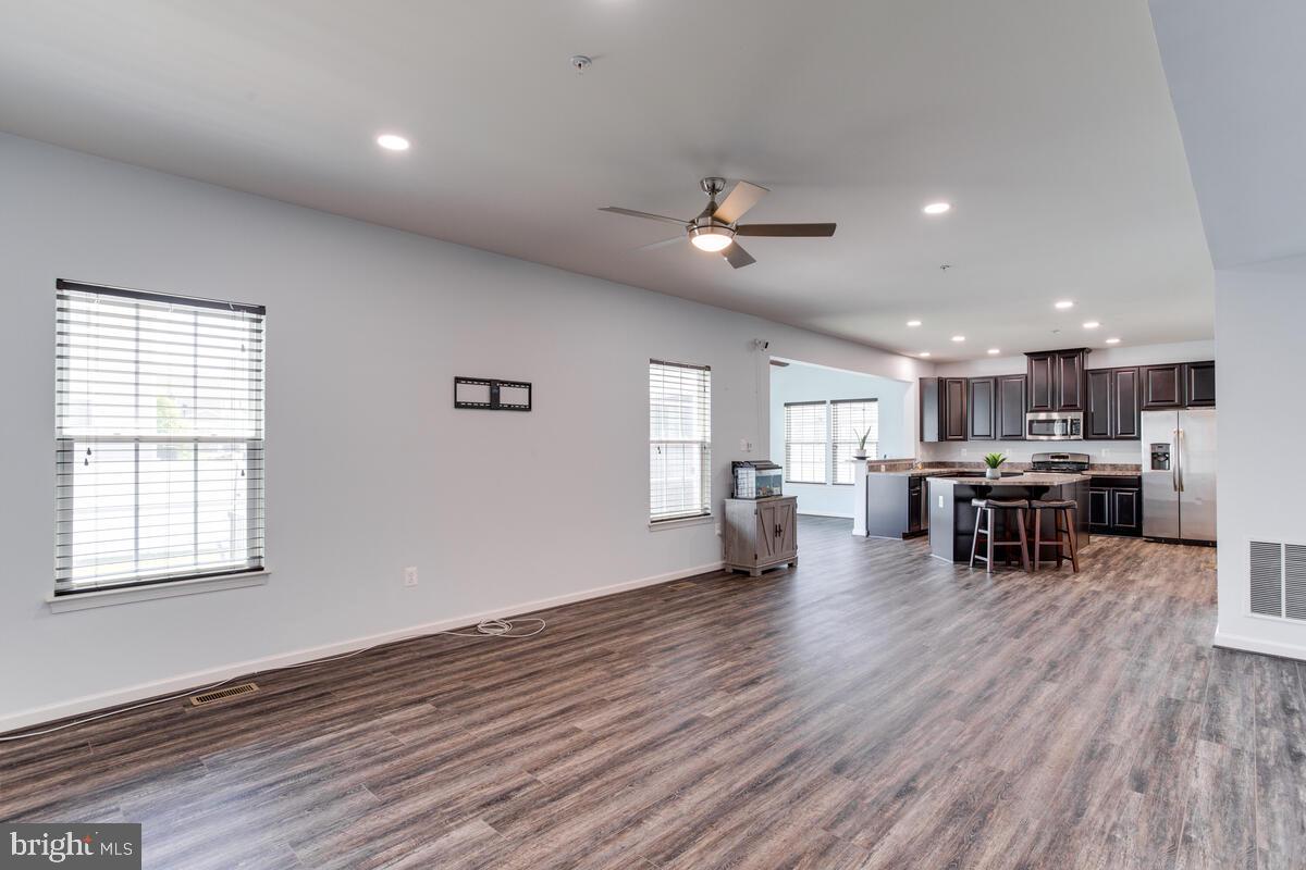 PINEY GROVE ESTATES - Residential