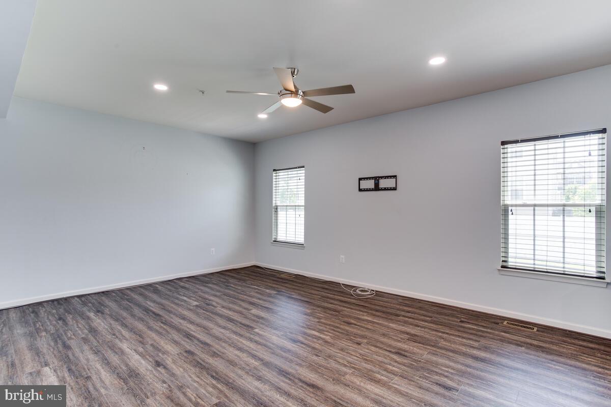 PINEY GROVE ESTATES - Residential