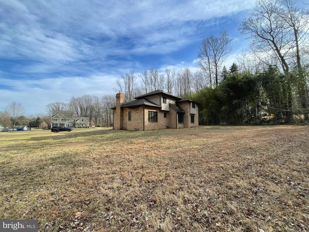 Photo of 1020 Arundel Station Road, MILLERSVILLE, MD 21108 (MLS # MDAA2136014)