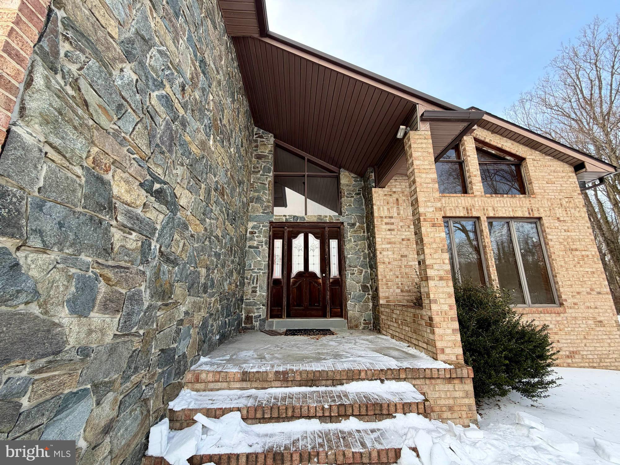 MILLERSVILLE - Residential