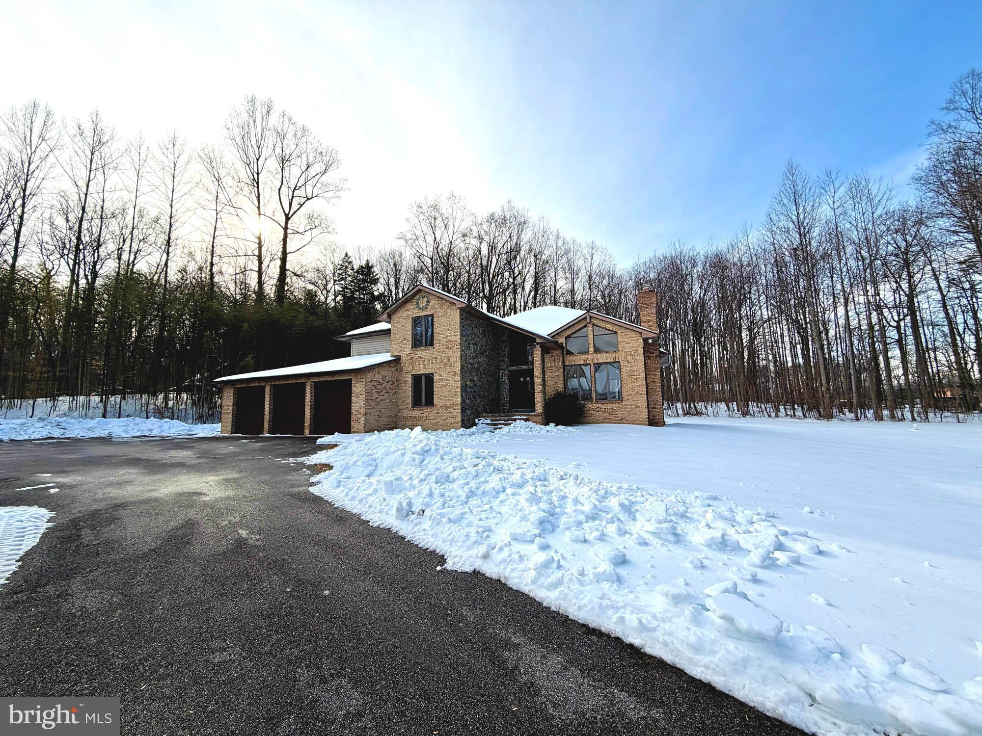 MILLERSVILLE - Residential