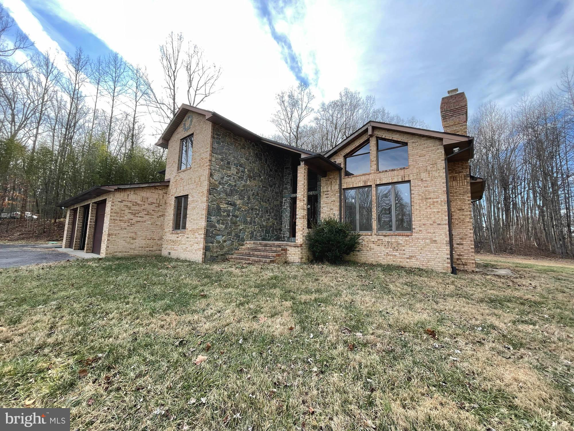 MILLERSVILLE - Residential