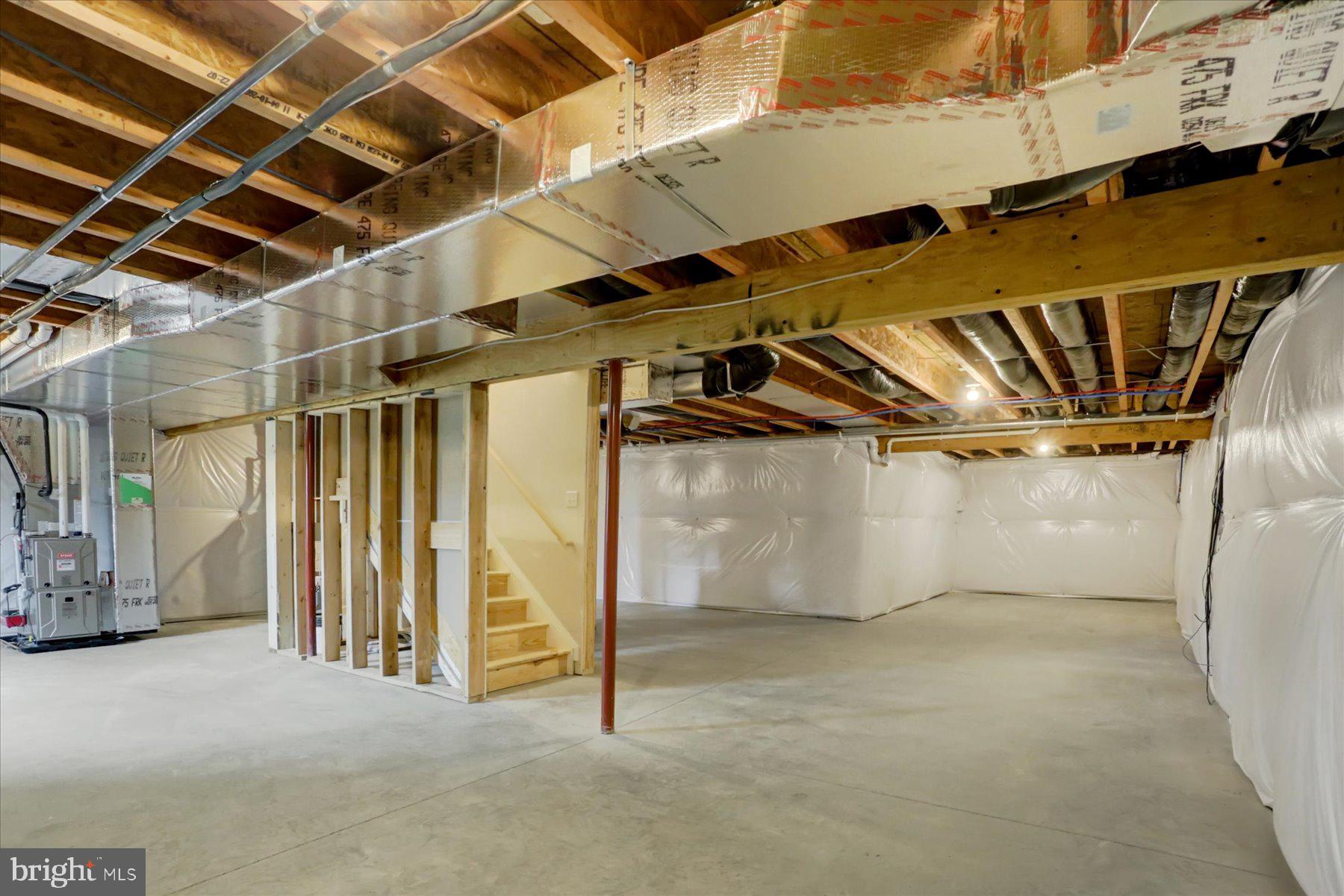 AUTUMN CHASE - Residential