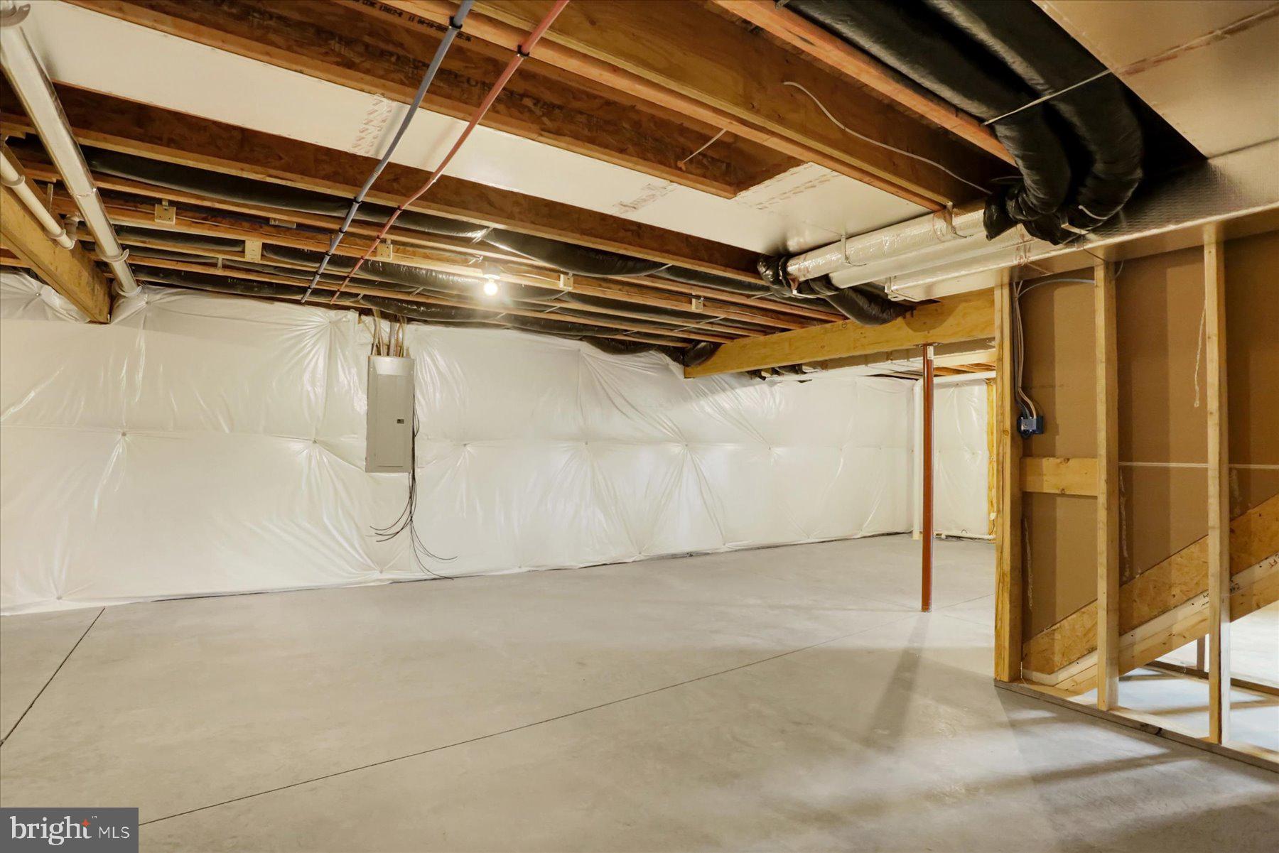 AUTUMN CHASE - Residential