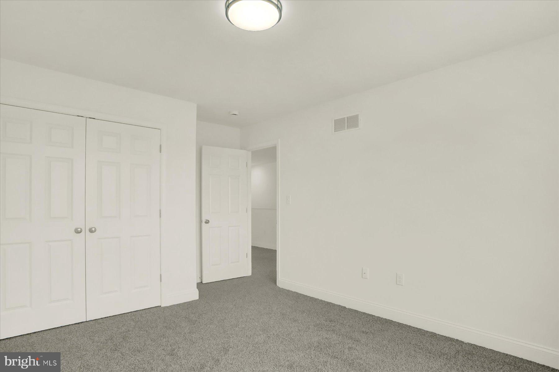 AUTUMN CHASE - Residential