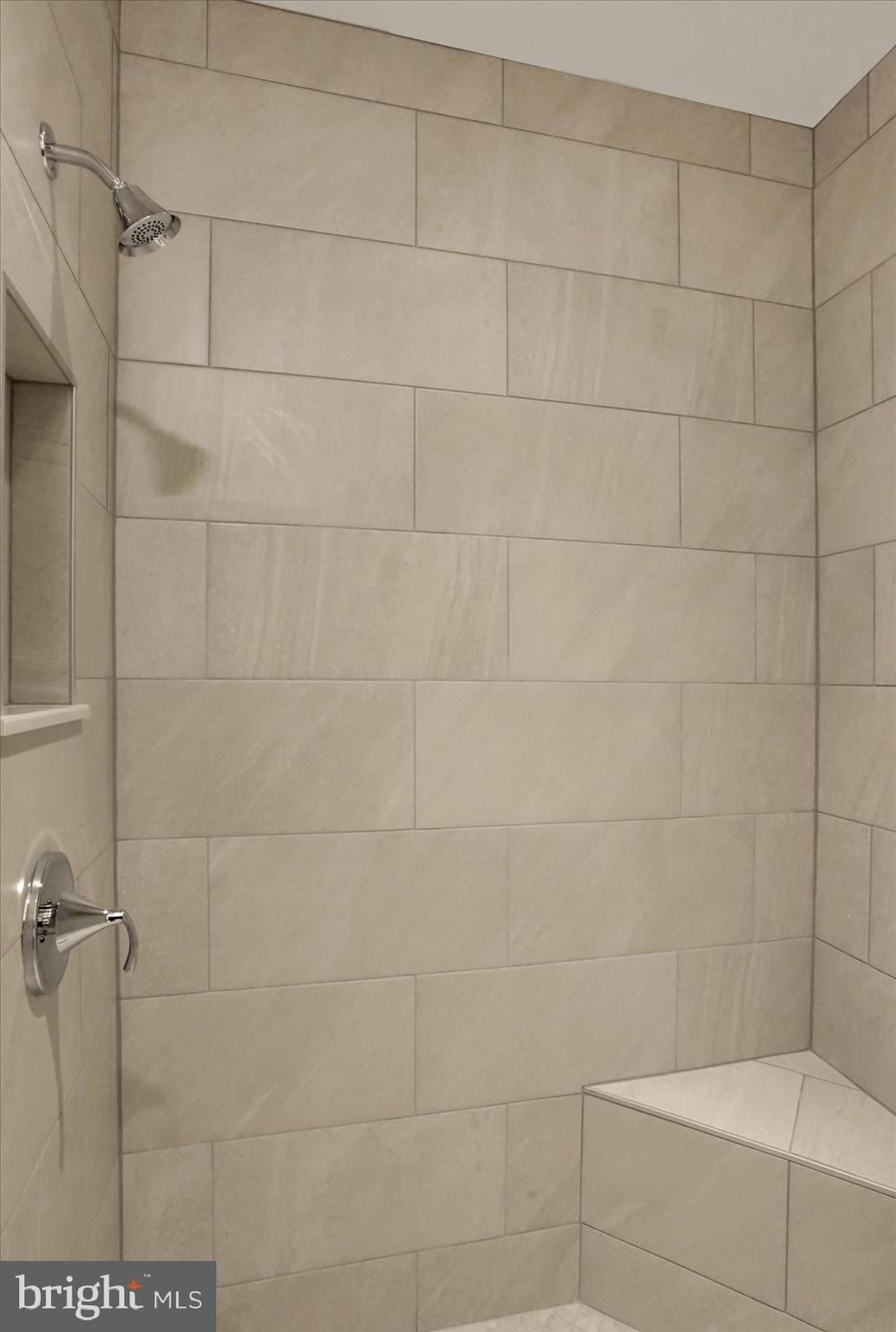 AUTUMN CHASE - Residential