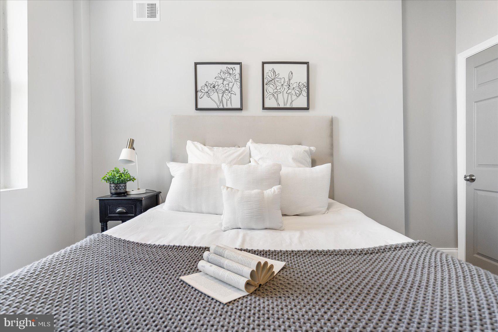 MONDAWMIN - Residential