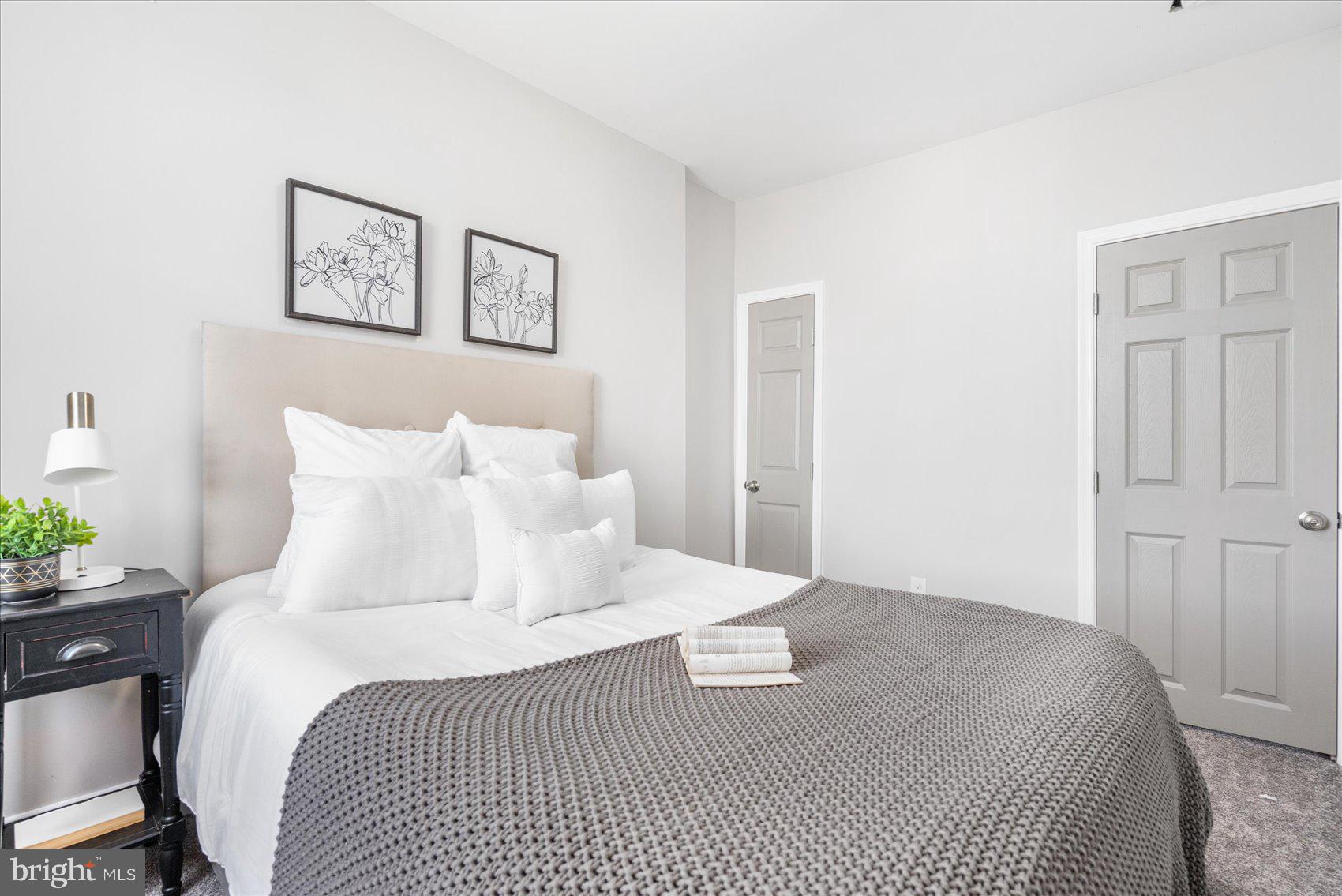 MONDAWMIN - Residential