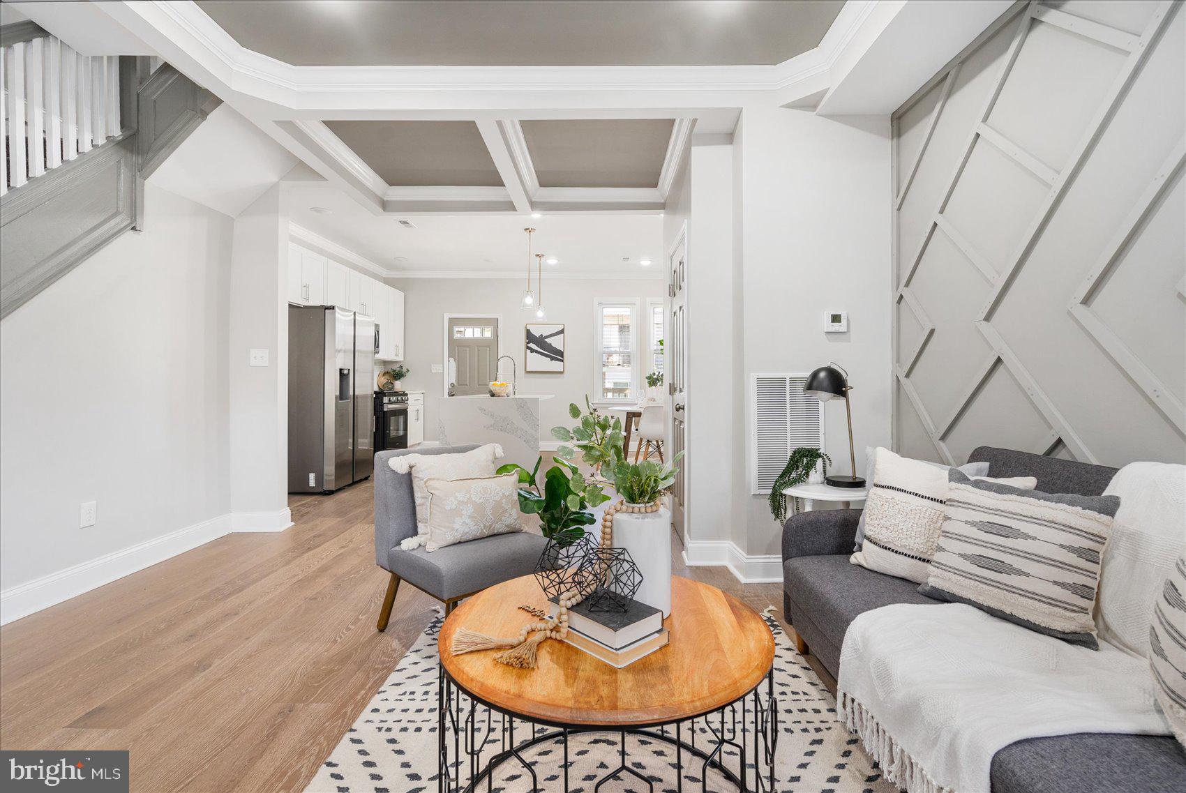 MONDAWMIN - Residential