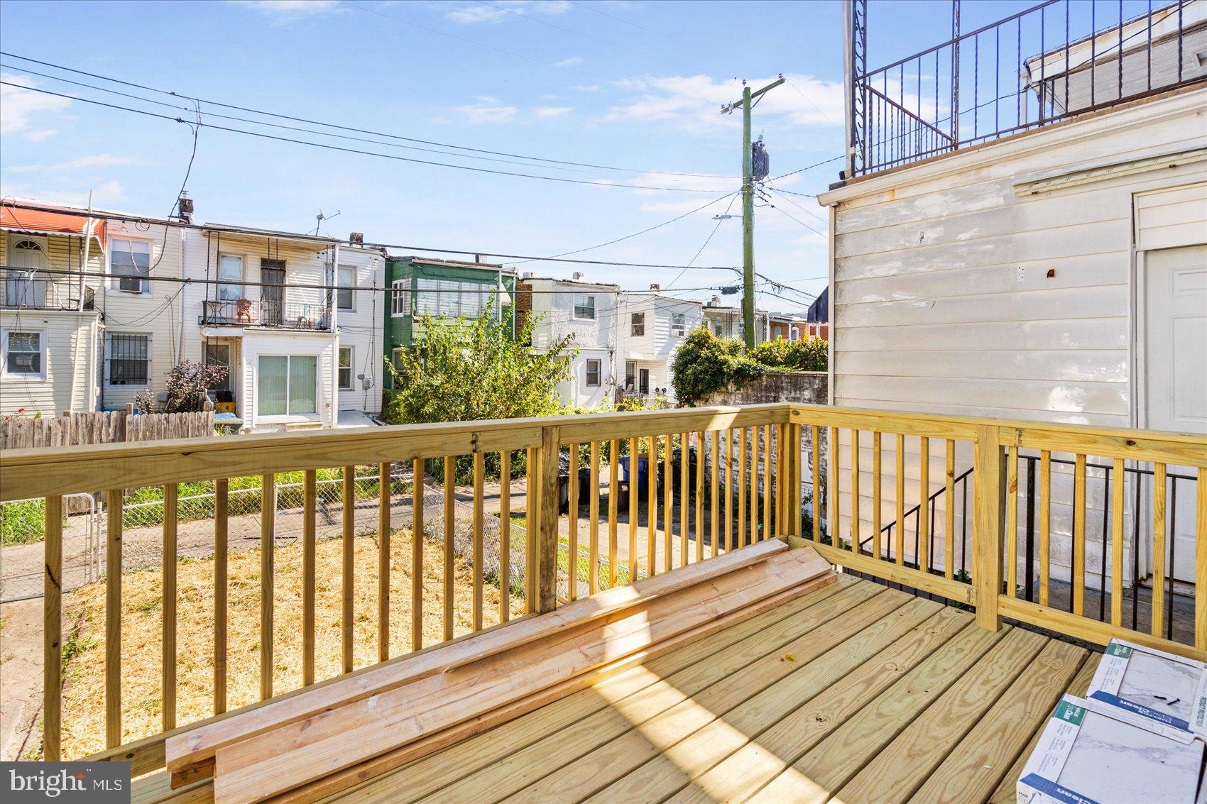 MONDAWMIN - Residential