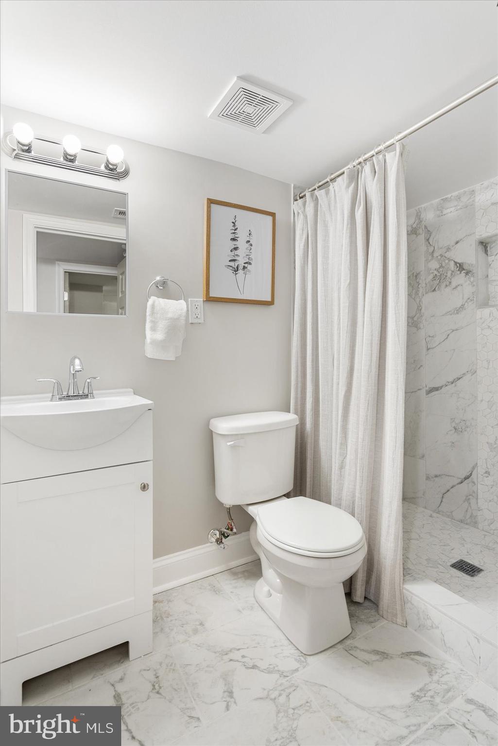 MONDAWMIN - Residential