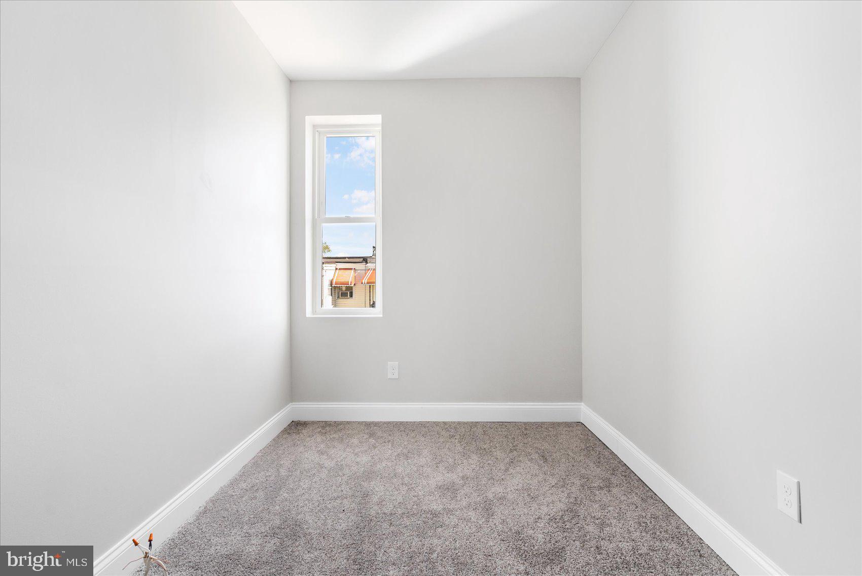 MONDAWMIN - Residential