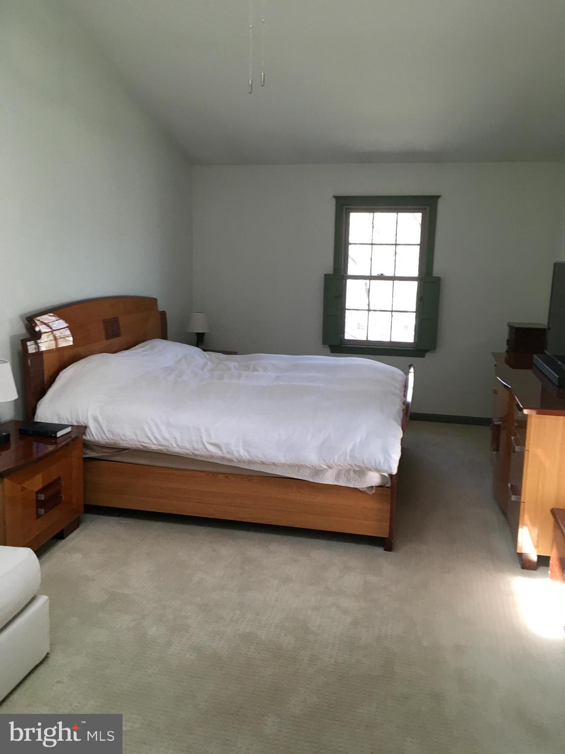 MONTCLAIR - Residential Lease