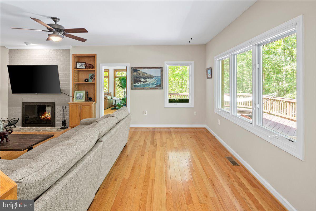 RIVER BEND - Residential