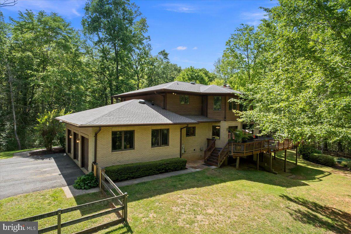 RIVER BEND - Residential