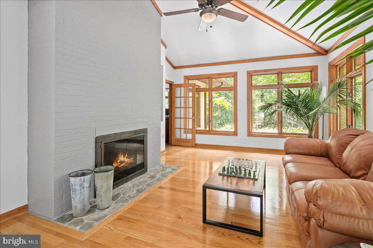 RIVER BEND - Residential
