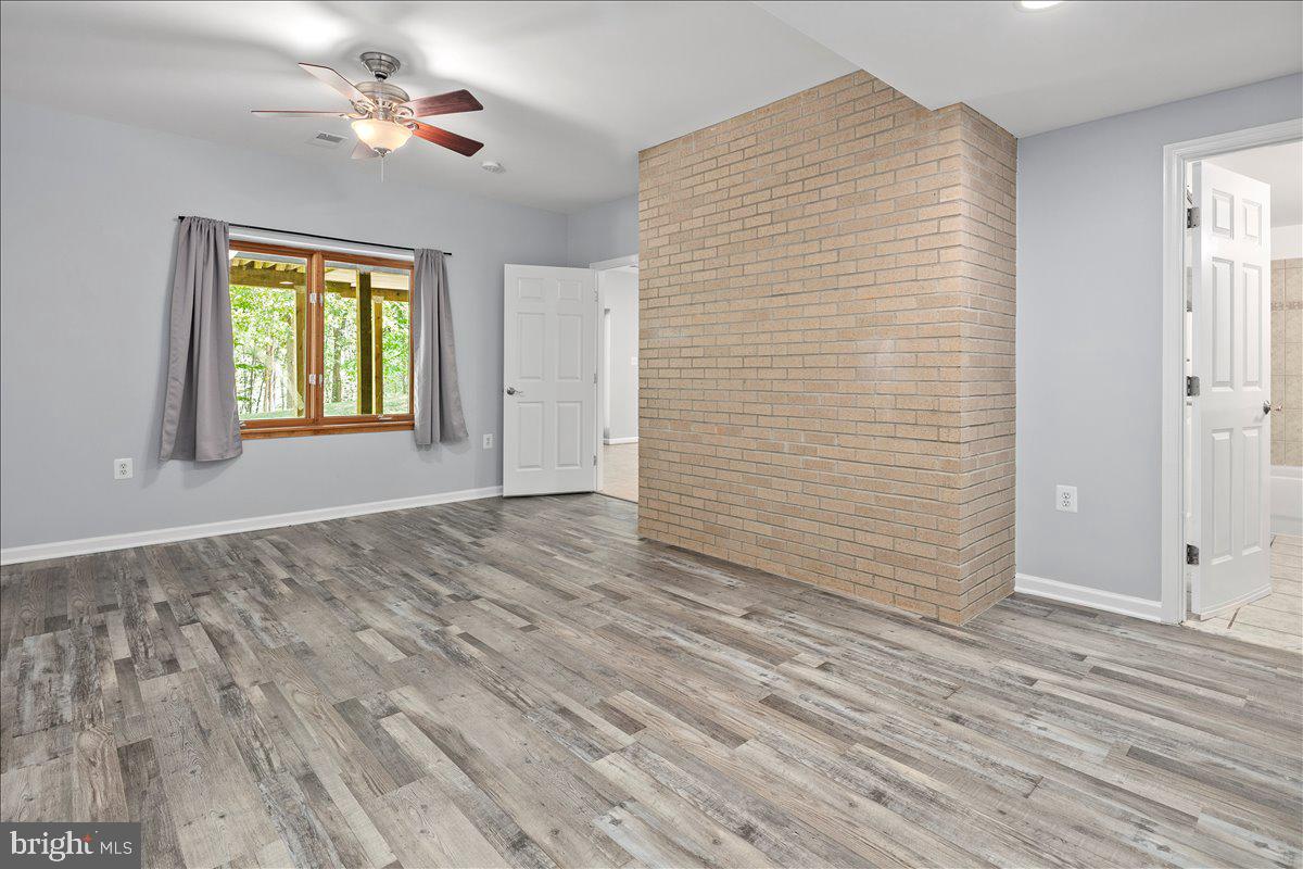 RIVER BEND - Residential