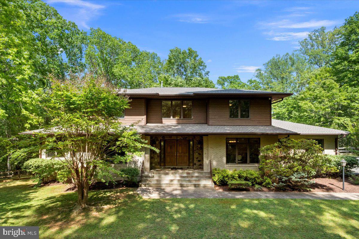 RIVER BEND - Residential