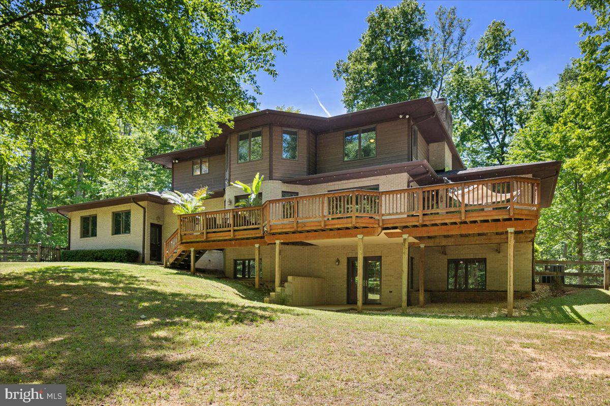 RIVER BEND - Residential