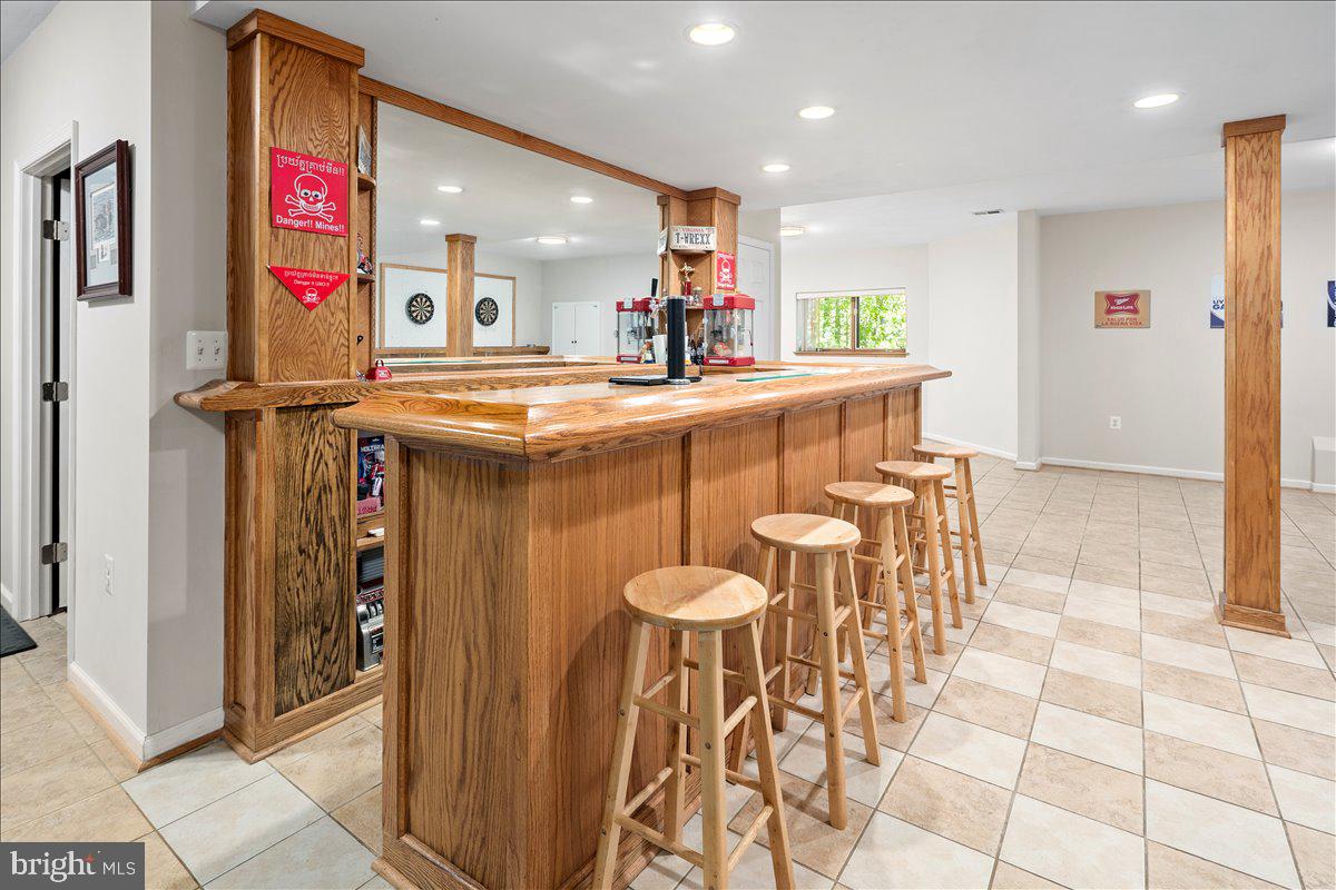 RIVER BEND - Residential