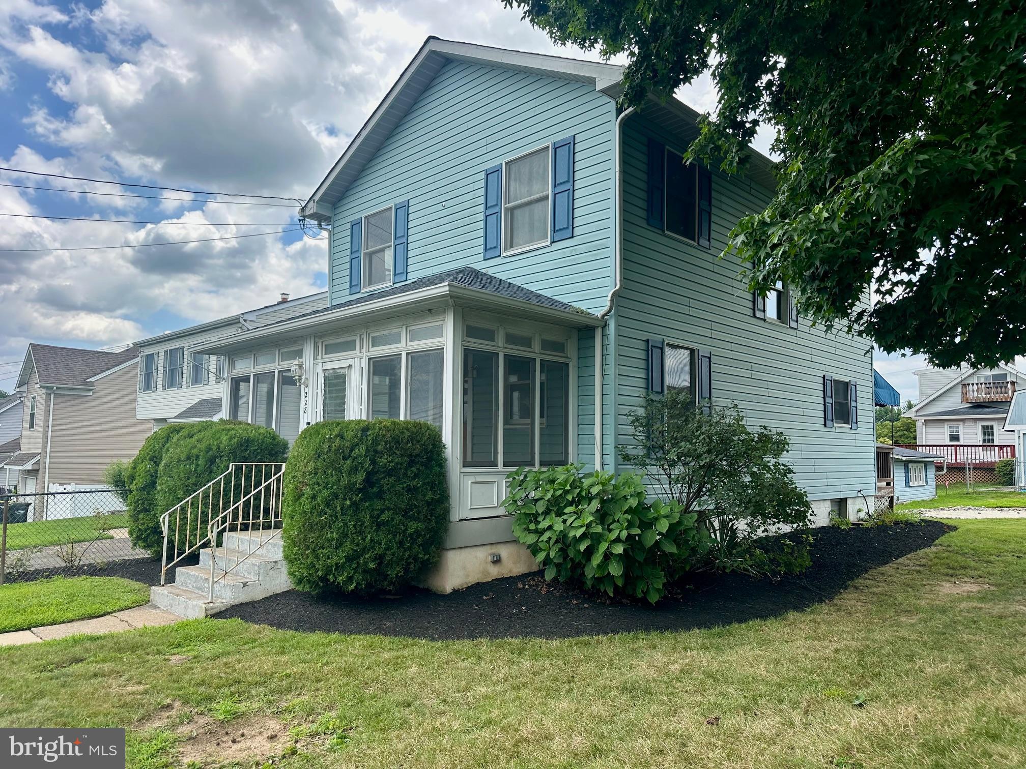 228 BROOK STREET
