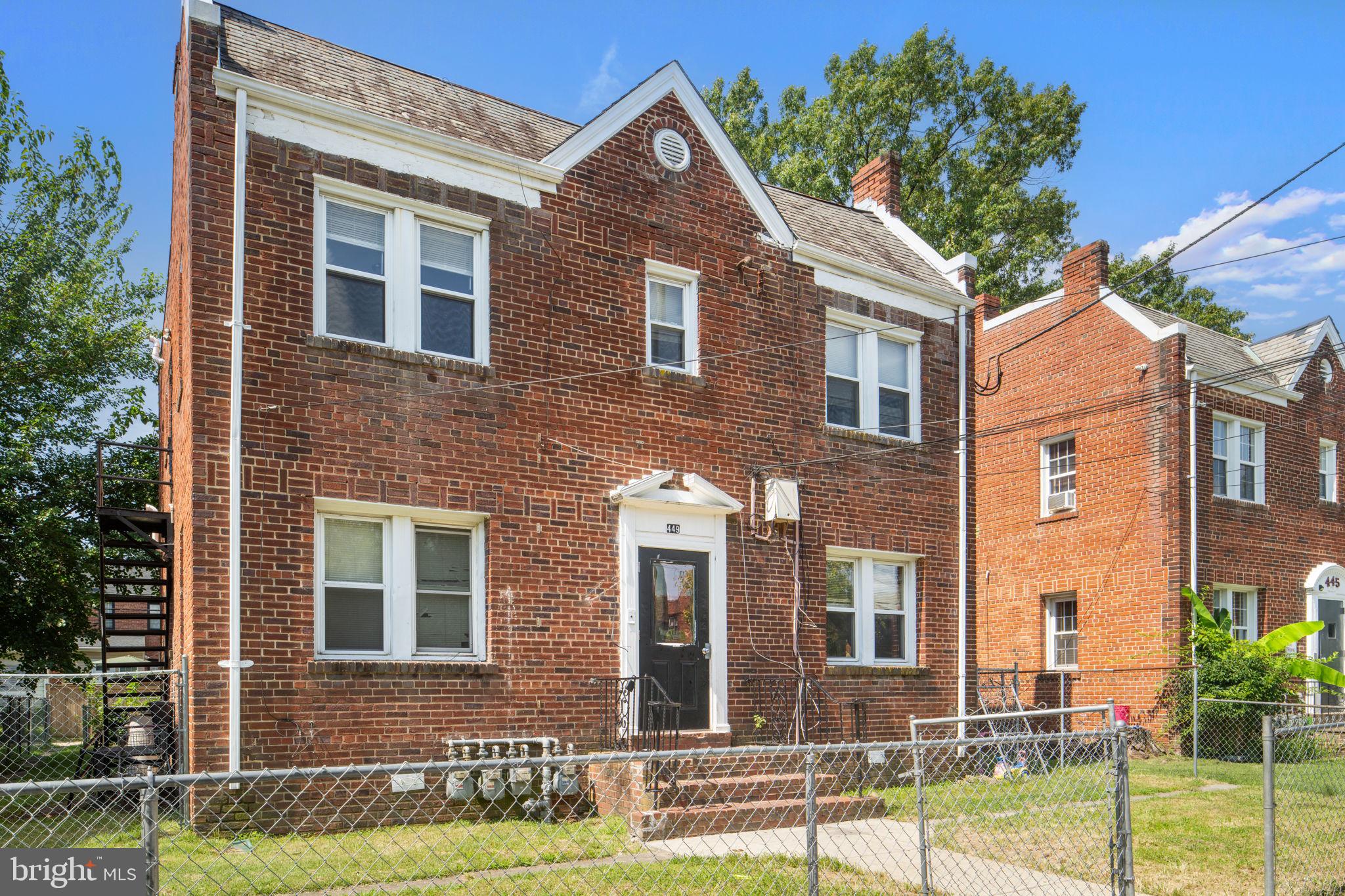 449 MELLON STREET SE