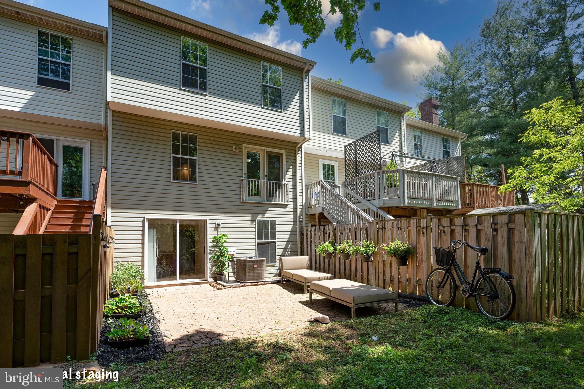 BALLENGER CREEK MEADOWS - Residential