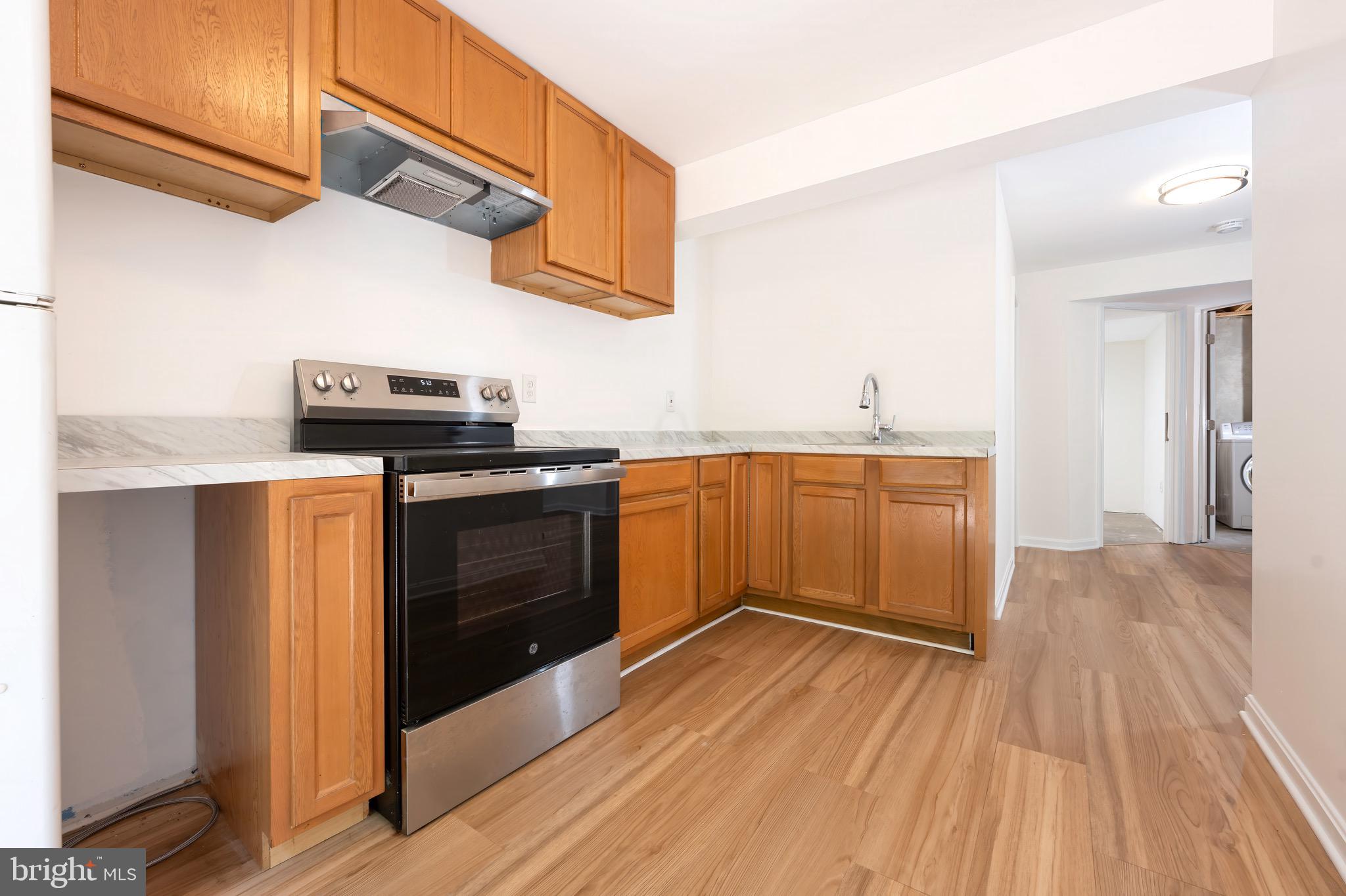 BALLENGER CREEK MEADOWS - Residential
