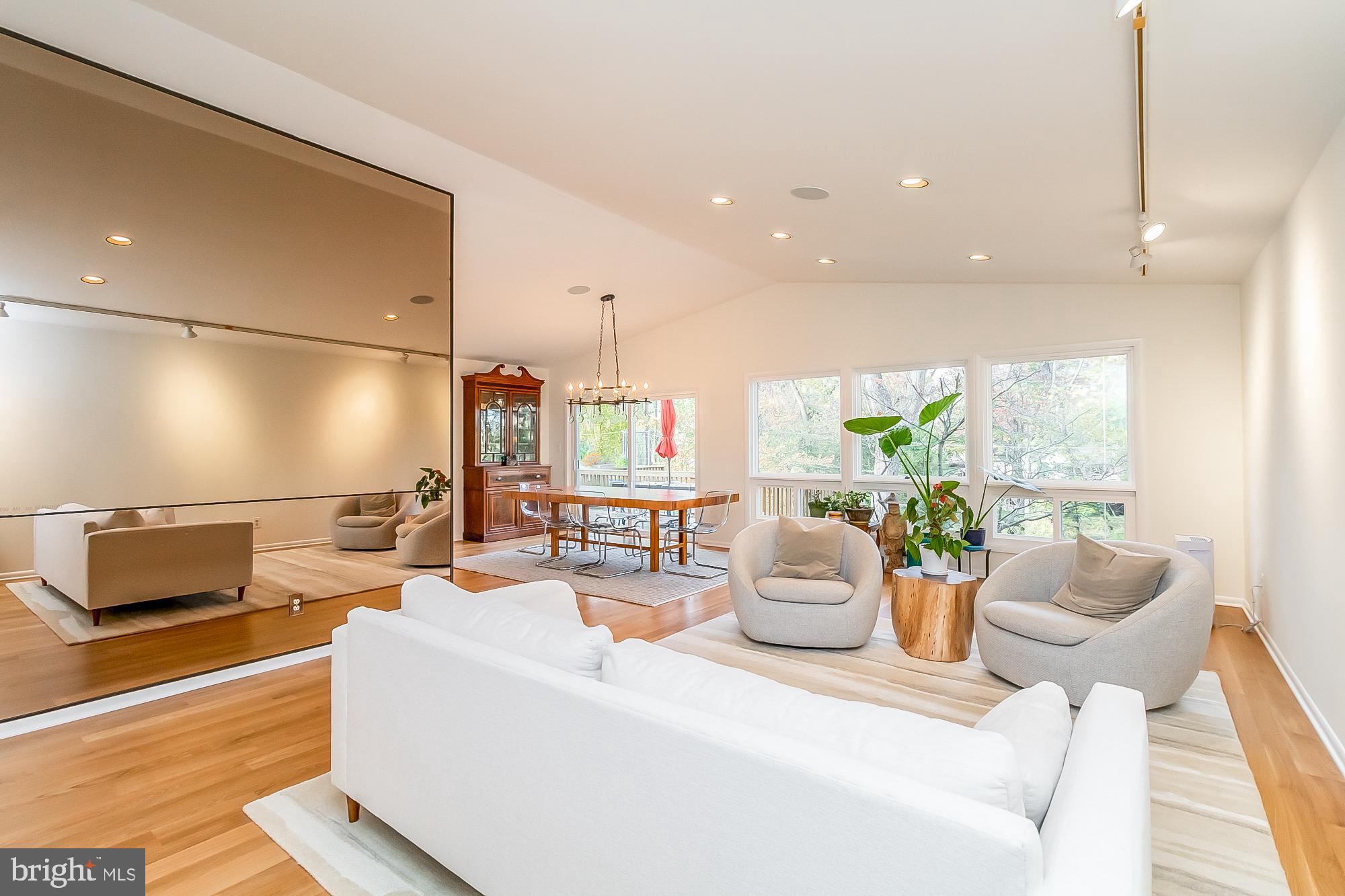 STEVENSON - Residential