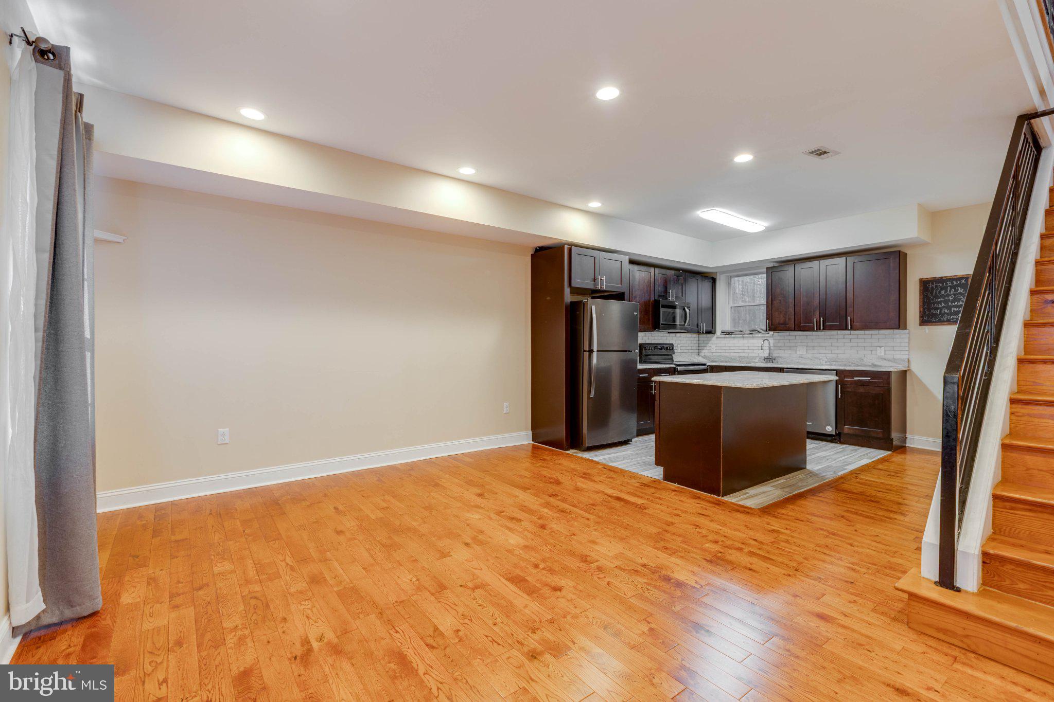 2554 N 8TH STREET 2