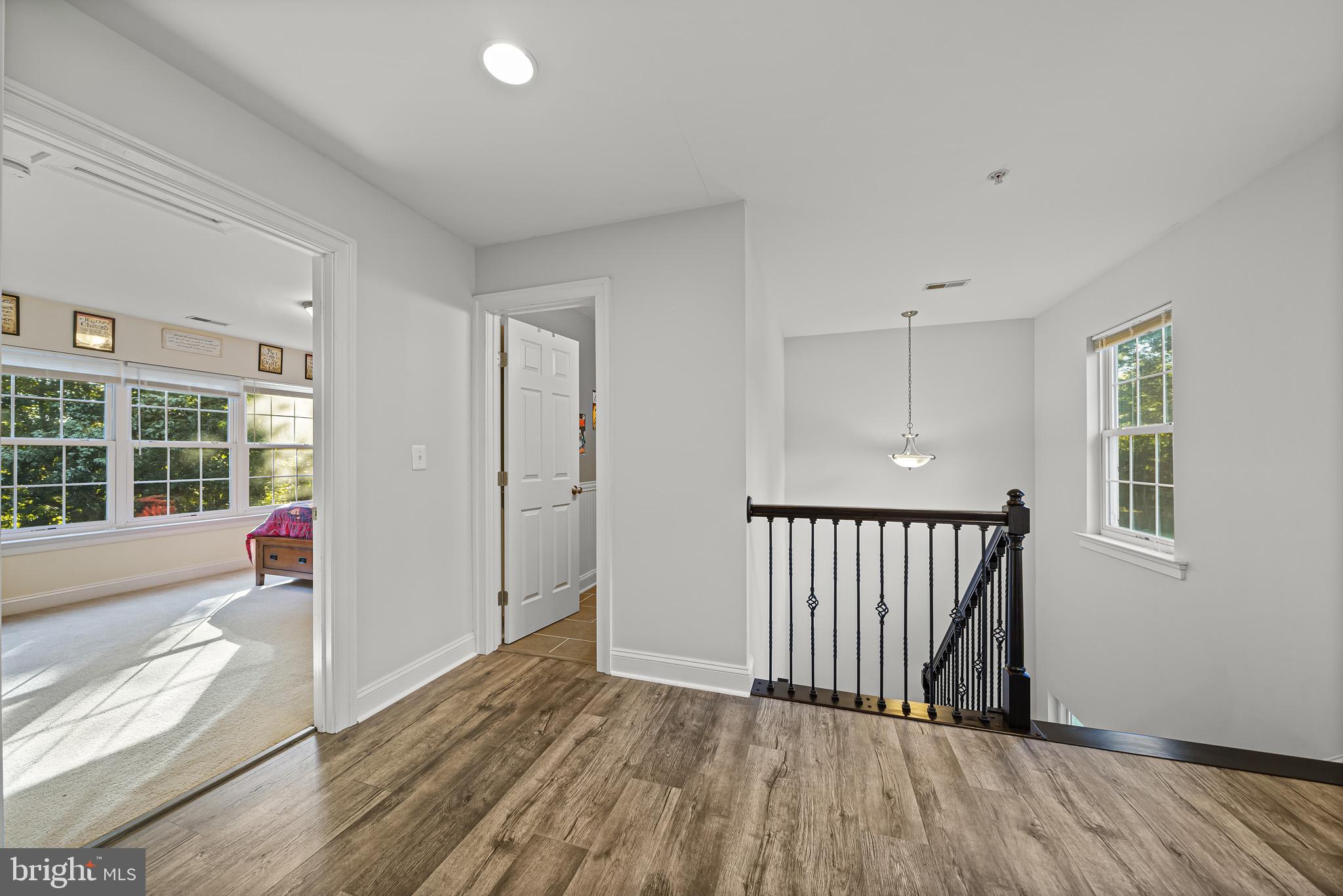 CLIFFTON ON THE POTOMAC - Residential