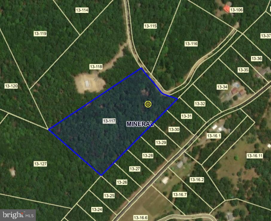 THE WOODS AT TAYLOR LAKE - Land