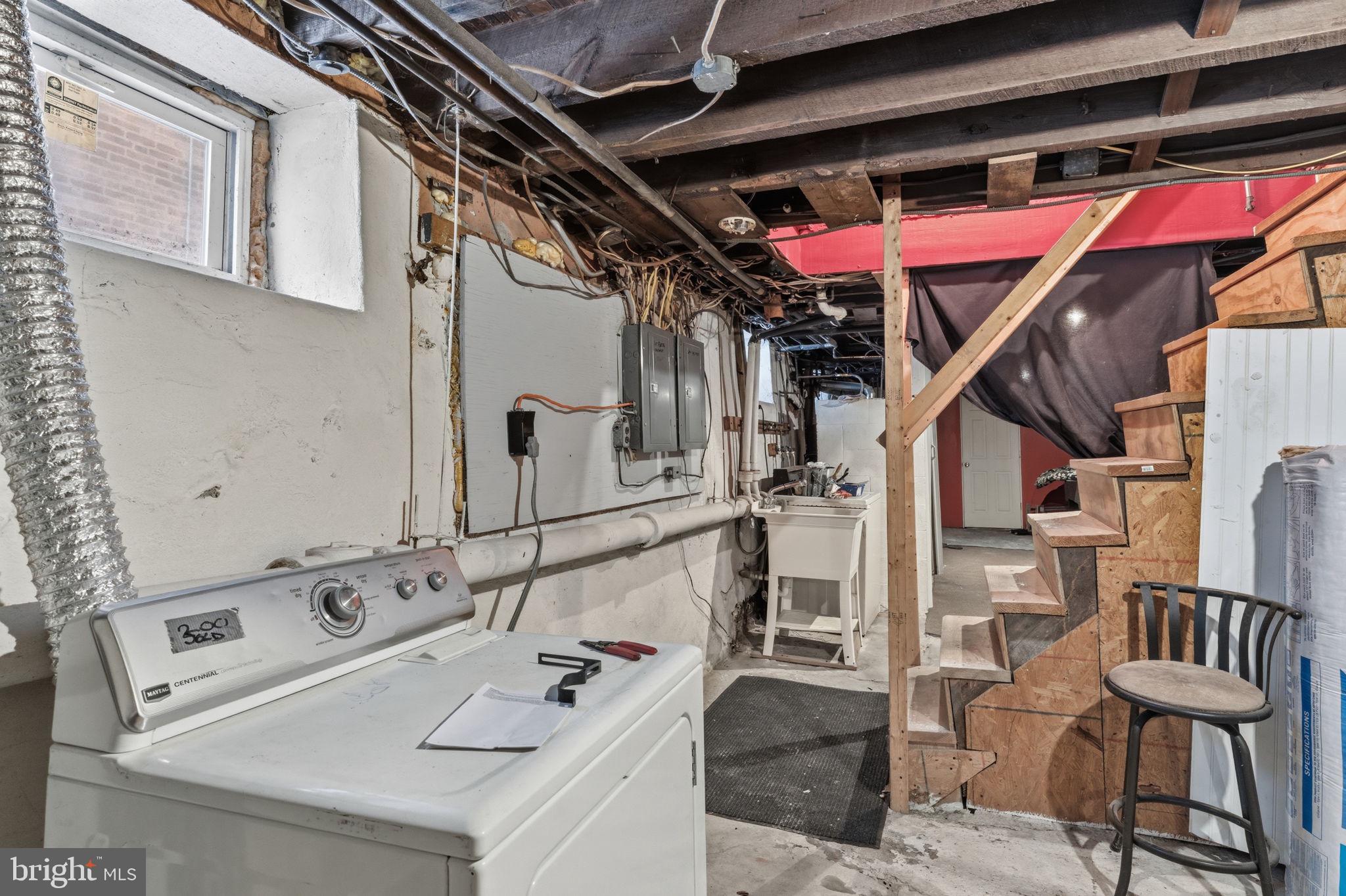 ROXBOROUGH - Residential Income