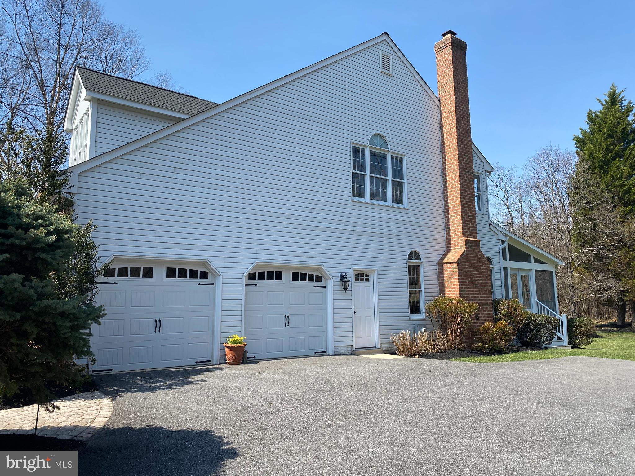 AMBER MEADOWS - Residential