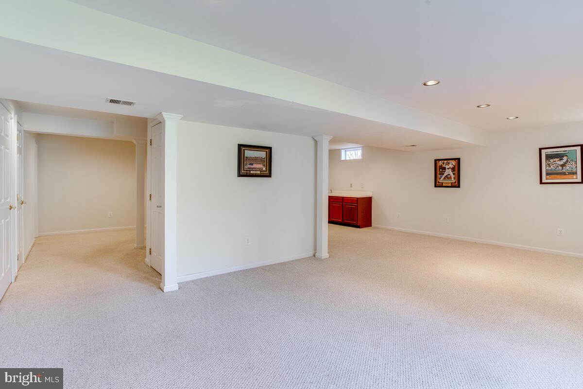 AMBER MEADOWS - Residential