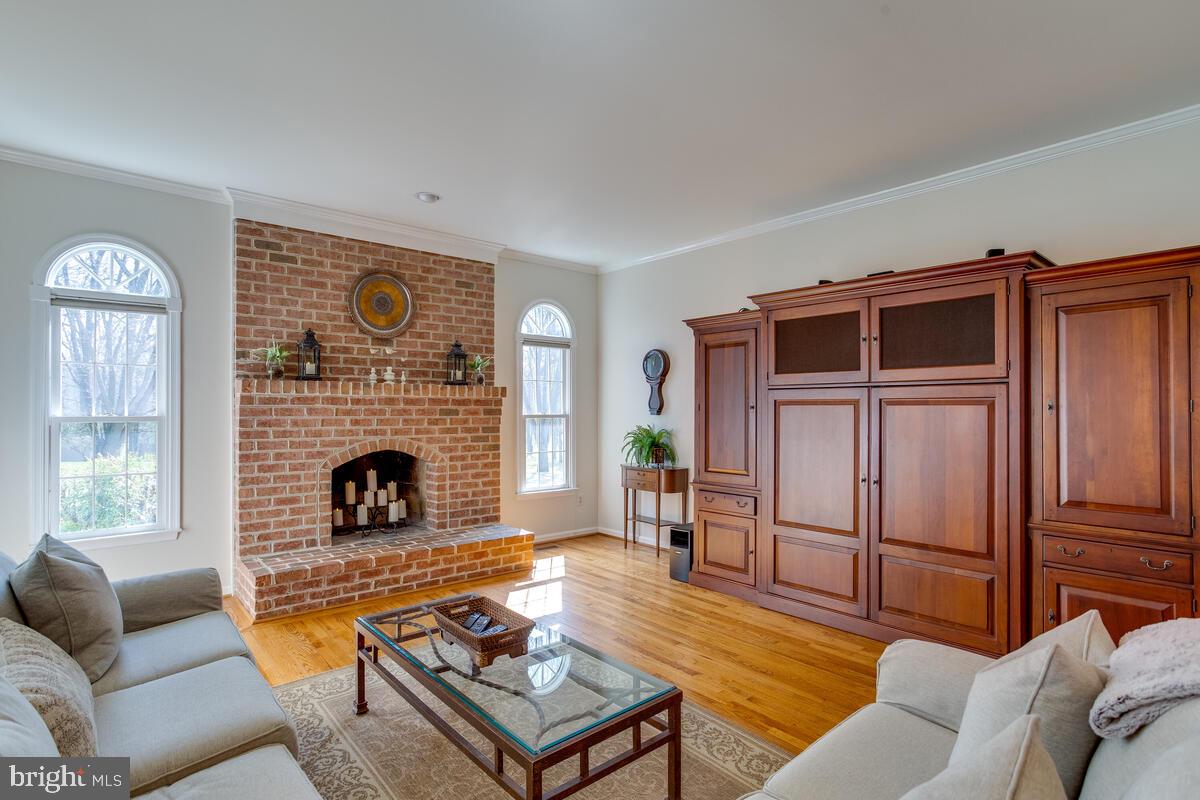 AMBER MEADOWS - Residential