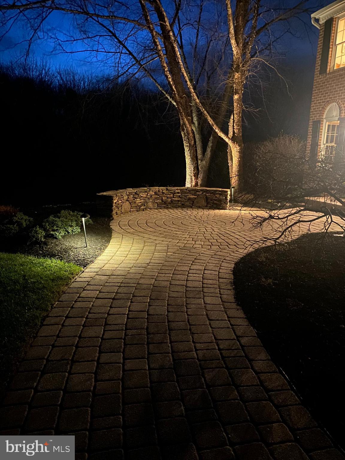 AMBER MEADOWS - Residential