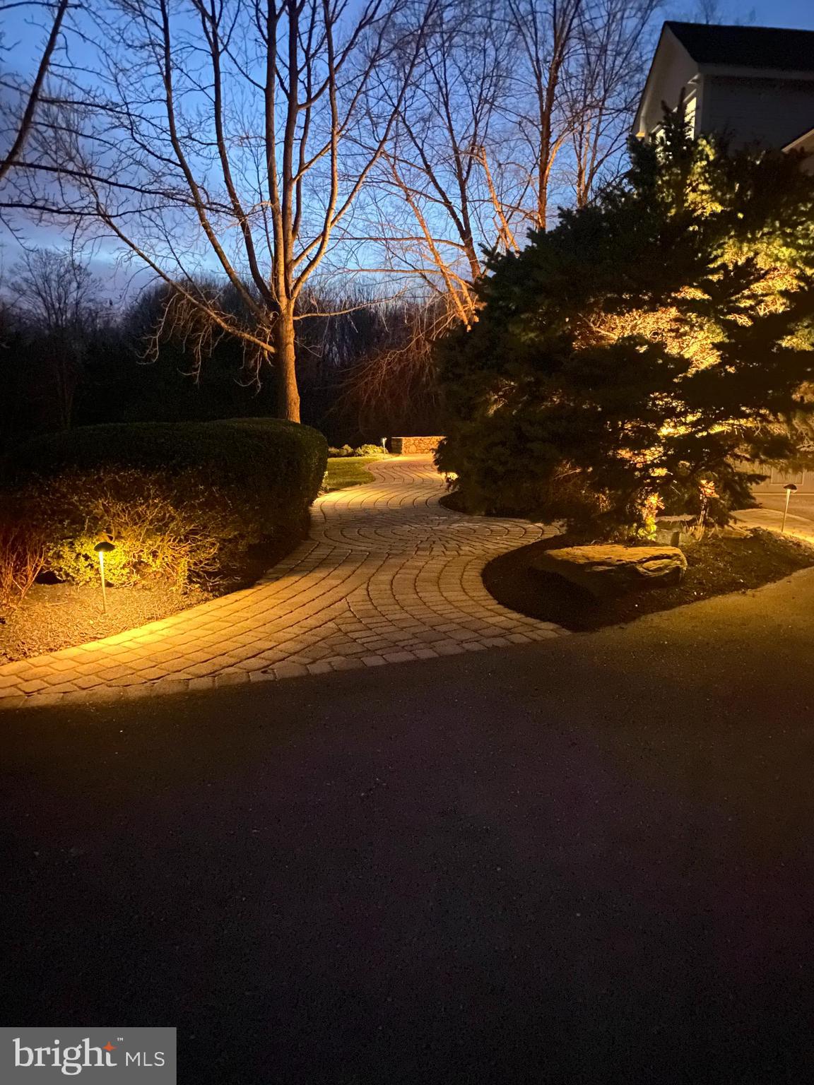 AMBER MEADOWS - Residential