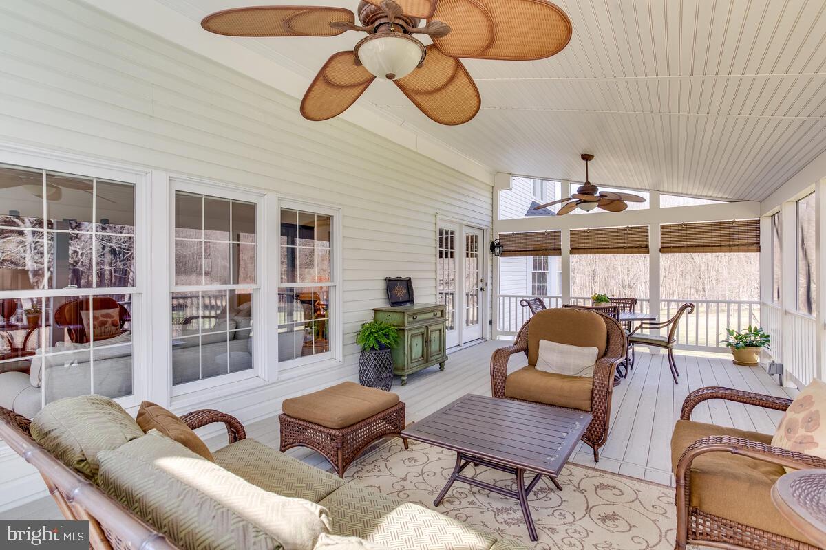 AMBER MEADOWS - Residential