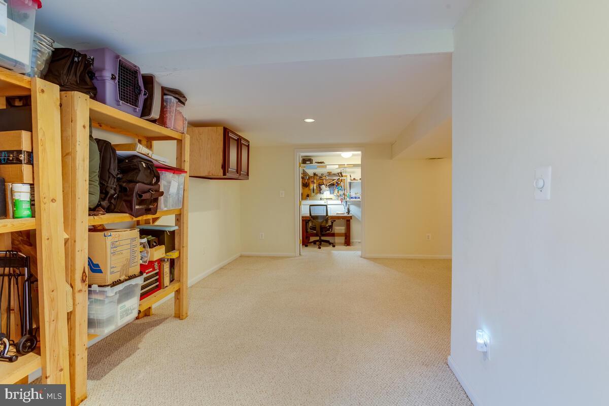 AMBER MEADOWS - Residential