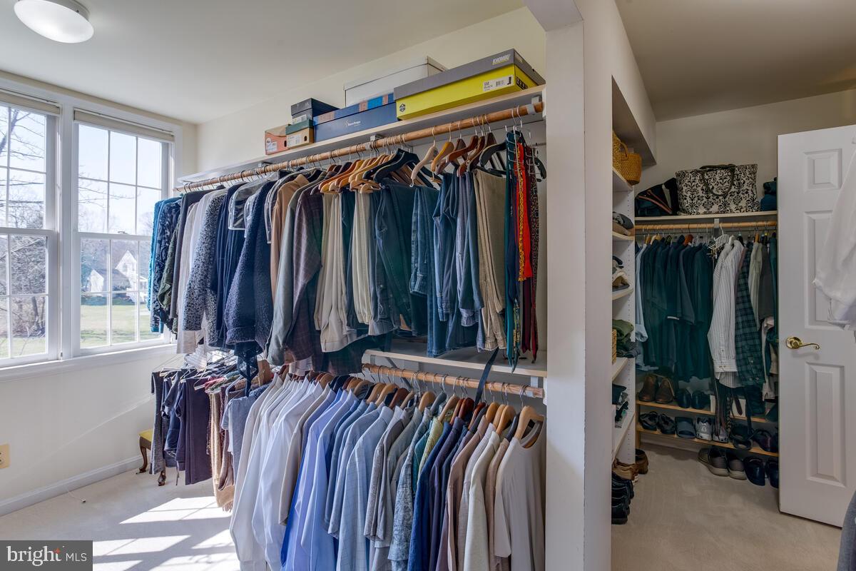 AMBER MEADOWS - Residential